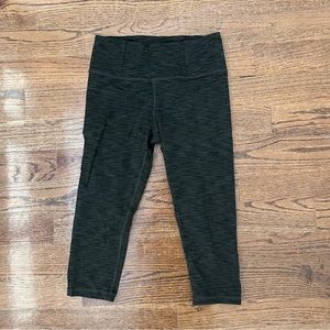 Manduka capri leggings size medium